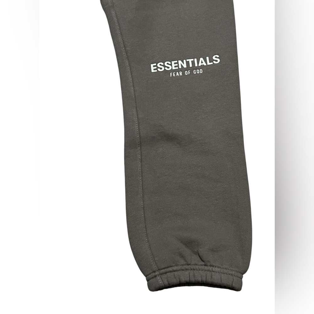 Essentials Gray Sweatpants - Picture 3 of 13